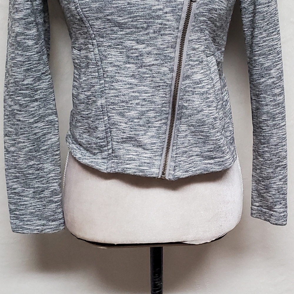 MATILDA Jane Afternoon Drive Heather Grey Knit Floral Trim Cropped Moto Jacket - Picture 6 of 13
